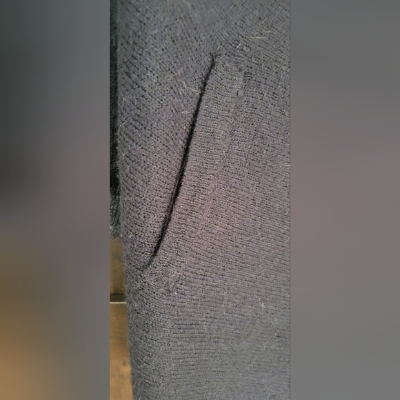 Cardigan - Picture 4 of 6